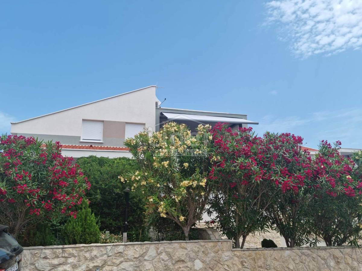 Stanovanje Novalja, 100m2