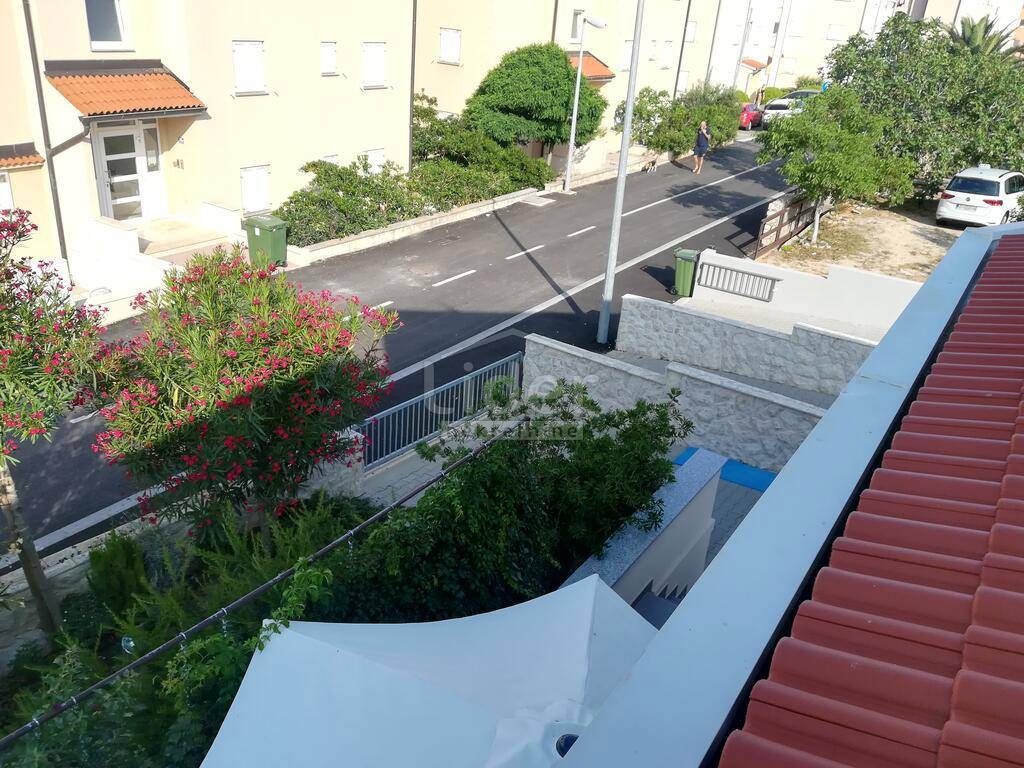 Stanovanje Novalja, 100m2