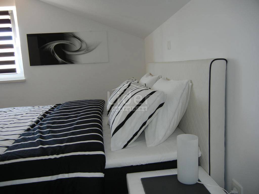 Stanovanje Novalja, 100m2