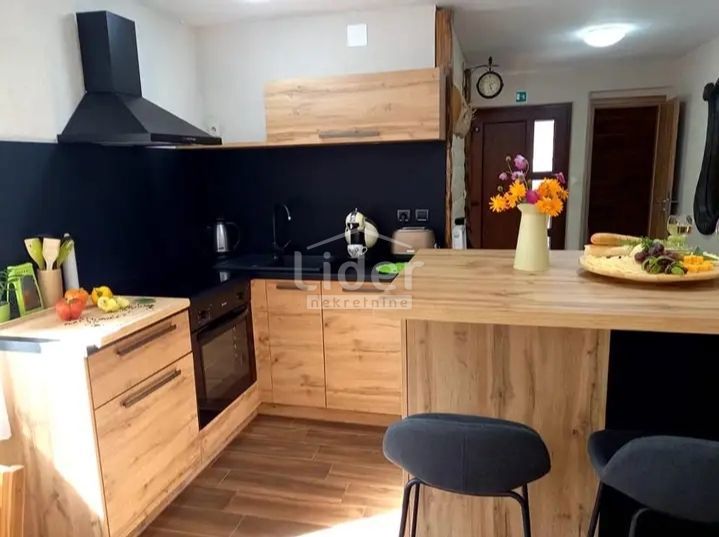 Hiša Fužine, 350m2