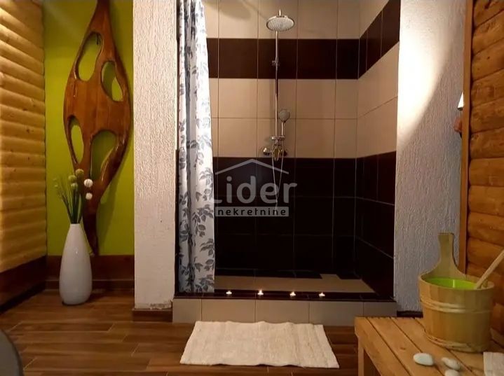 Hiša Fužine, 350m2