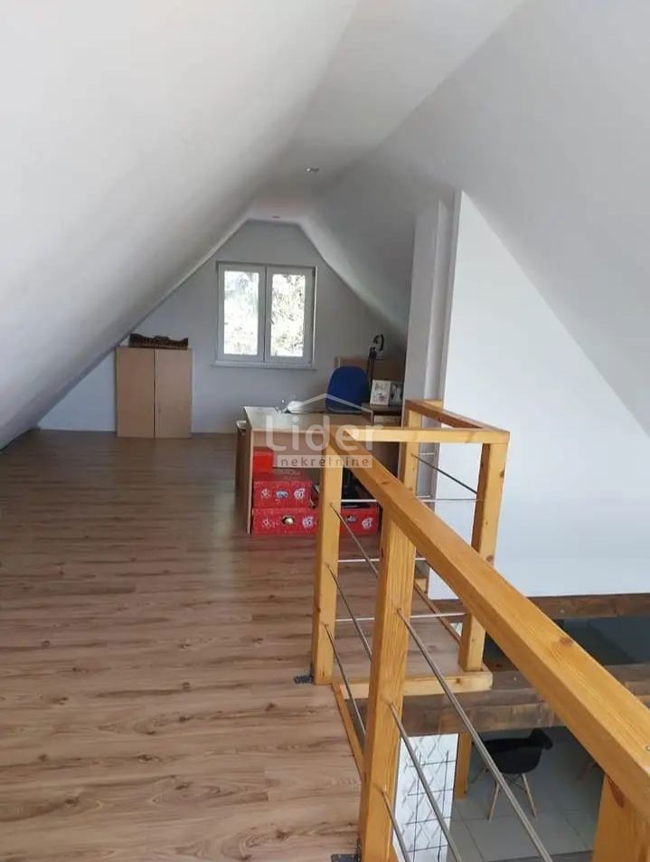 Hiša Fužine, 350m2