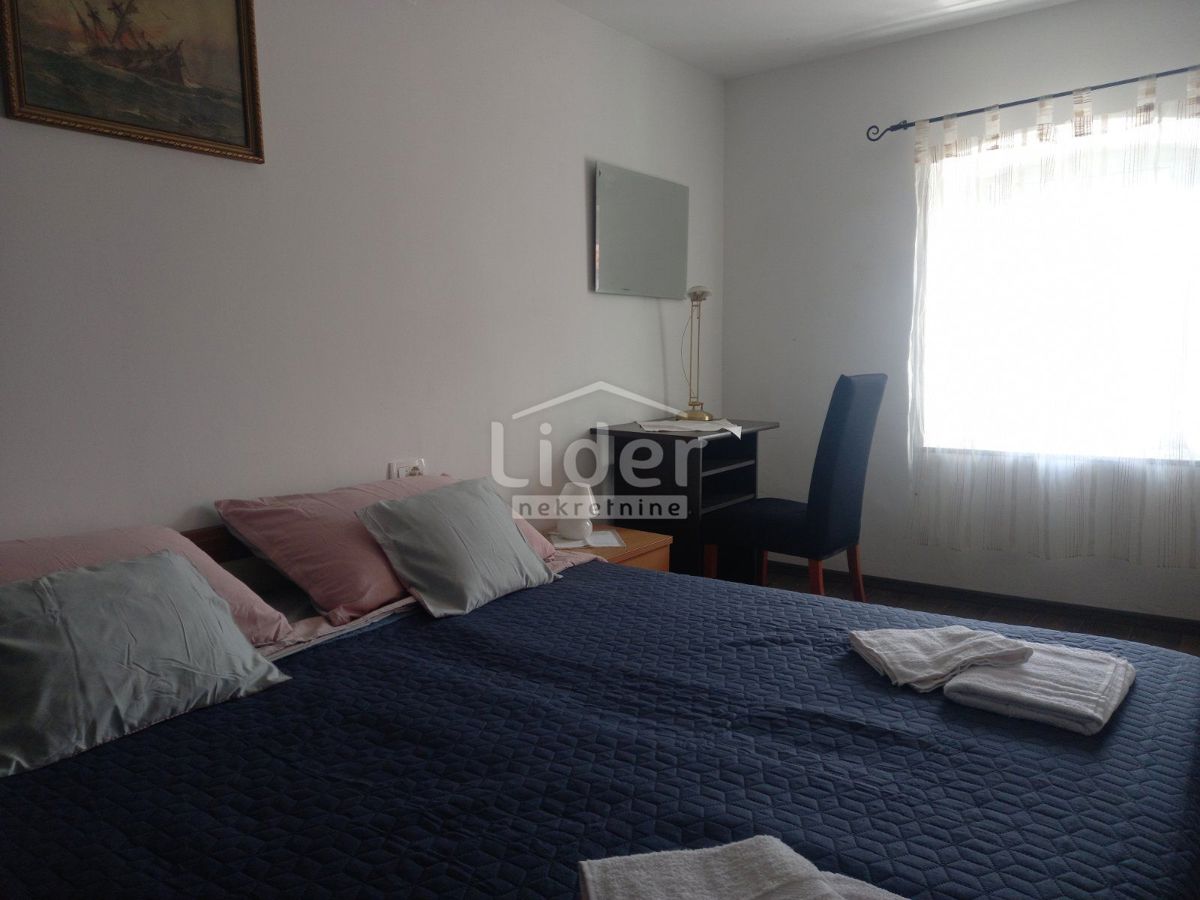 Hiša Jušići, 330m2