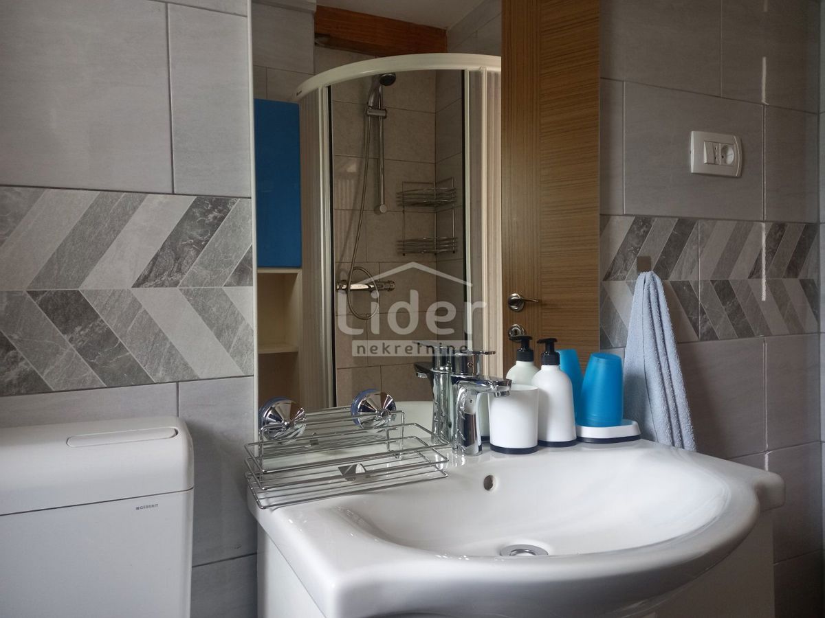 Hiša Jušići, 330m2