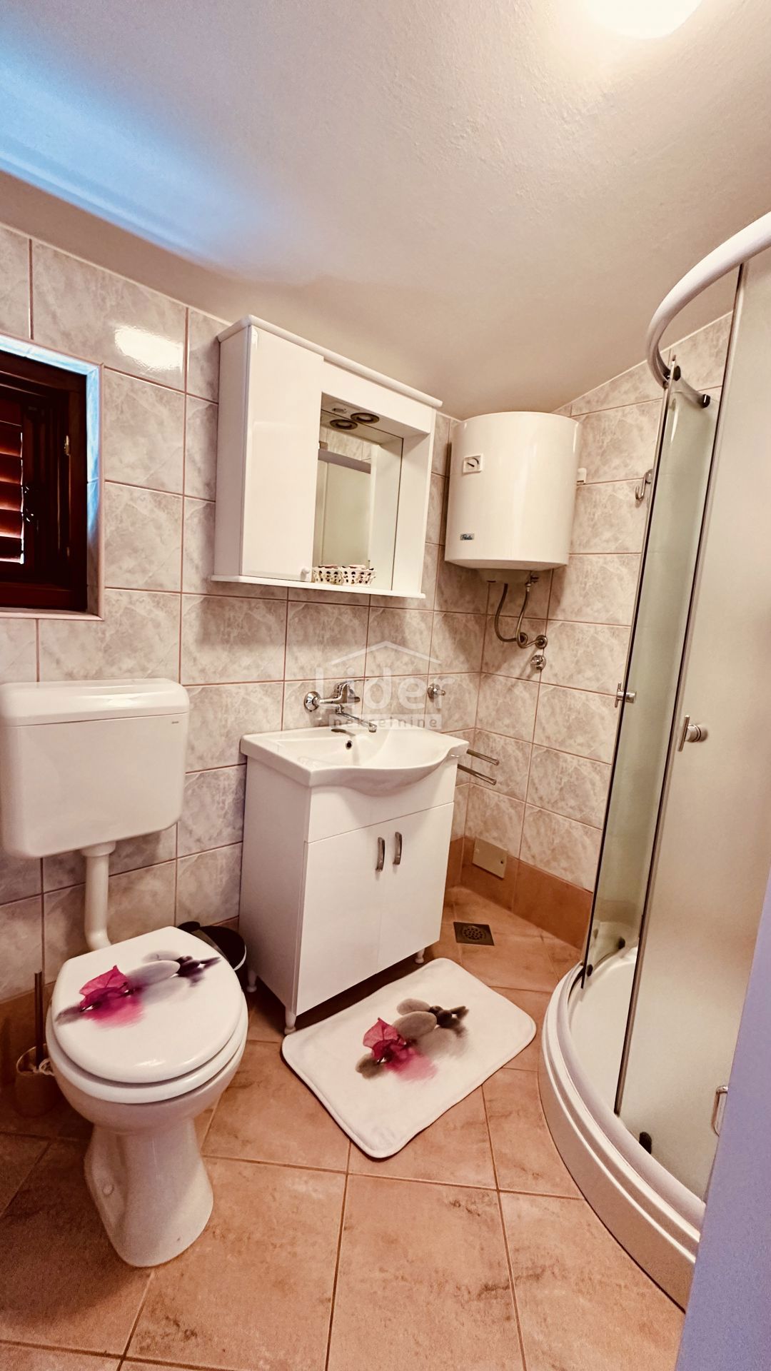 Hiša Kruševo, 230m2