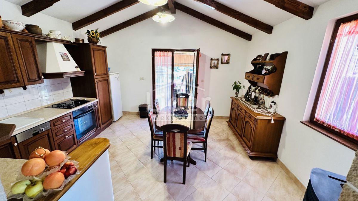 Hiša Kruševo, 230m2