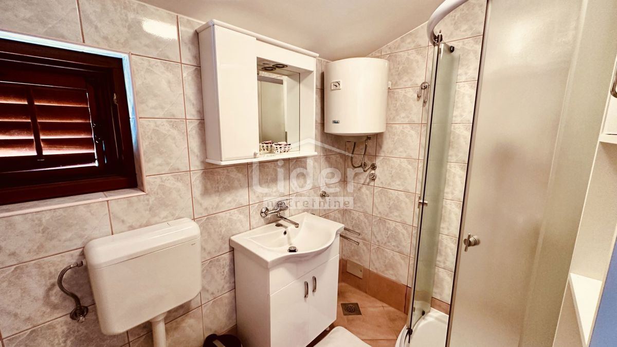 Hiša Kruševo, 230m2