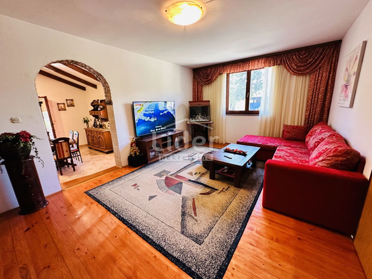 Hiša Kruševo, 230m2