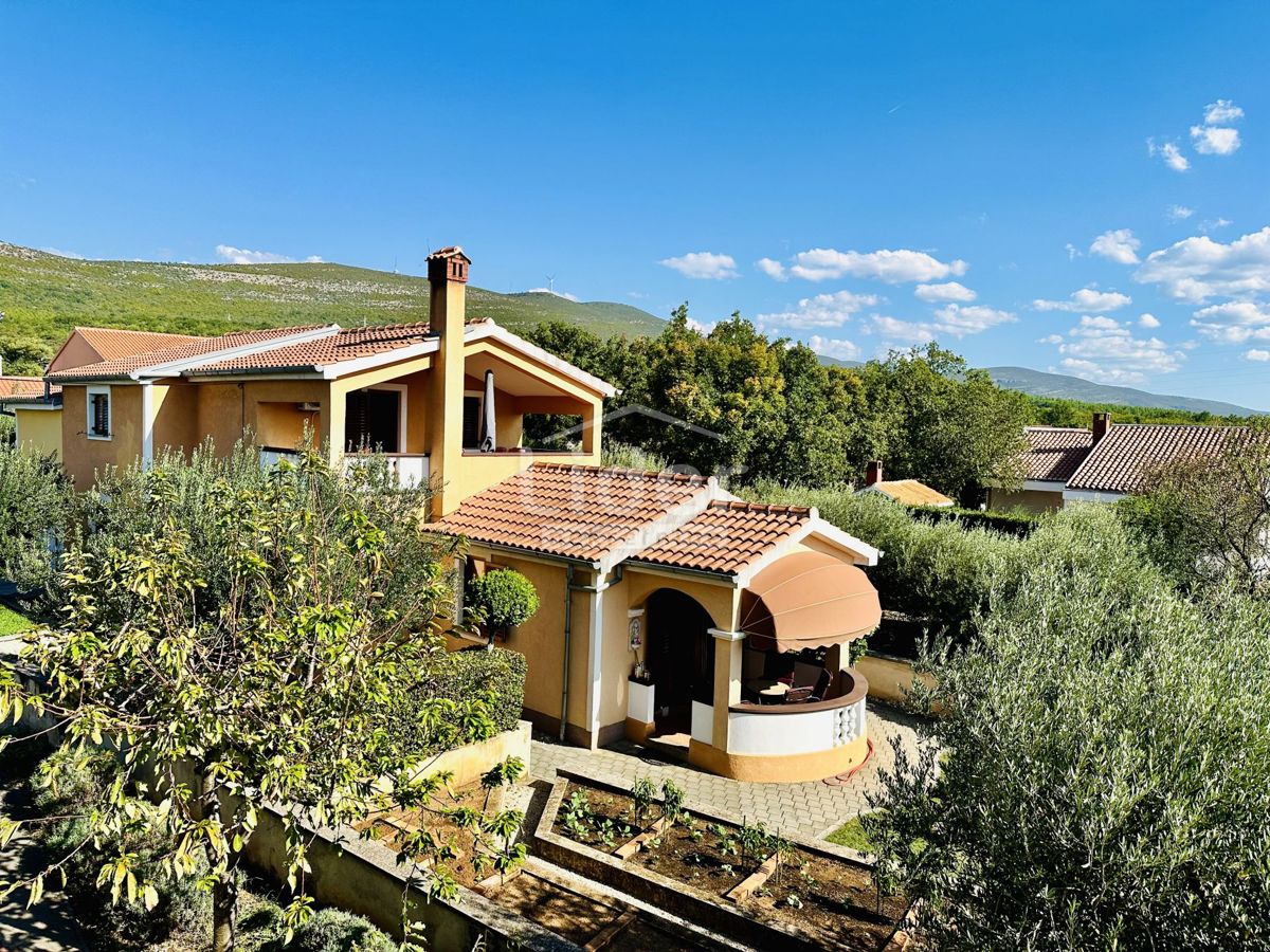 Hiša Kruševo, 230m2