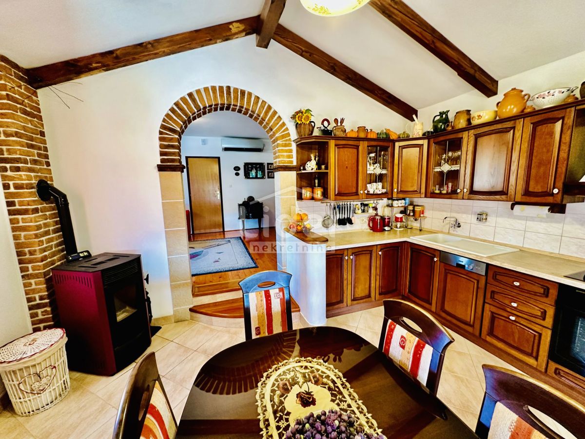 Hiša Kruševo, 230m2