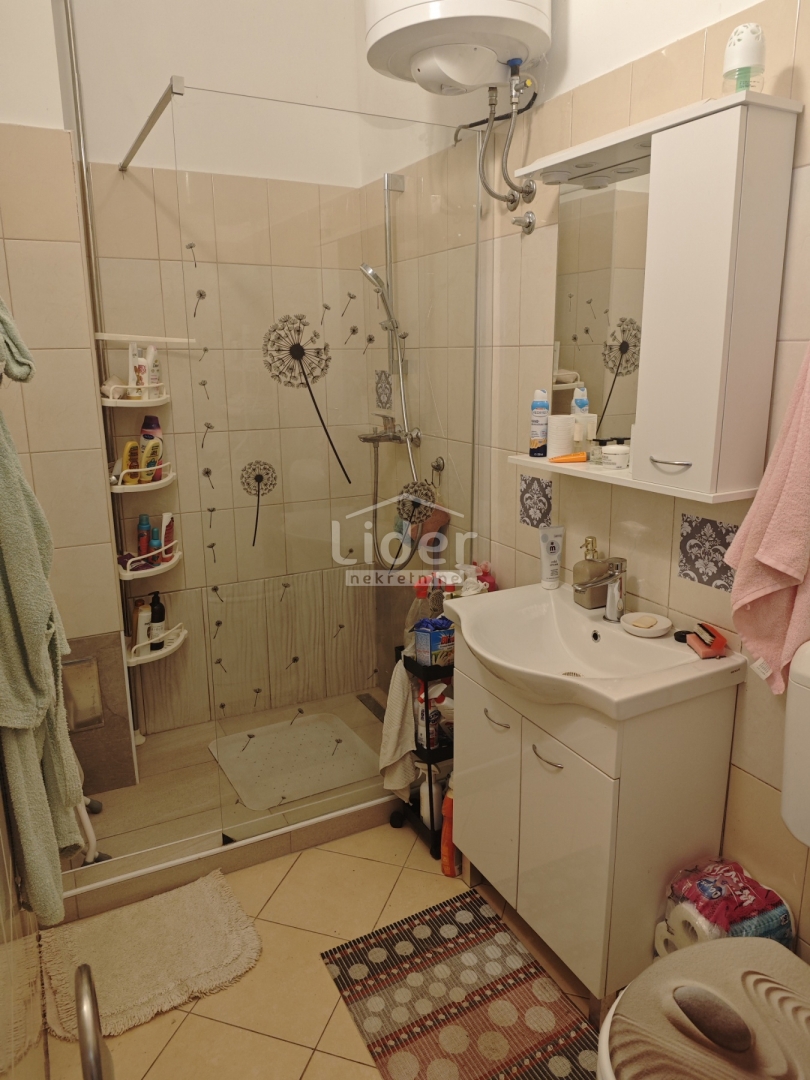 Stanovanje Hosti, 42m2