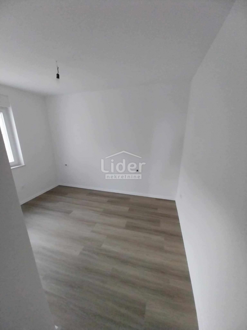 Apartma Novalja, 87m2