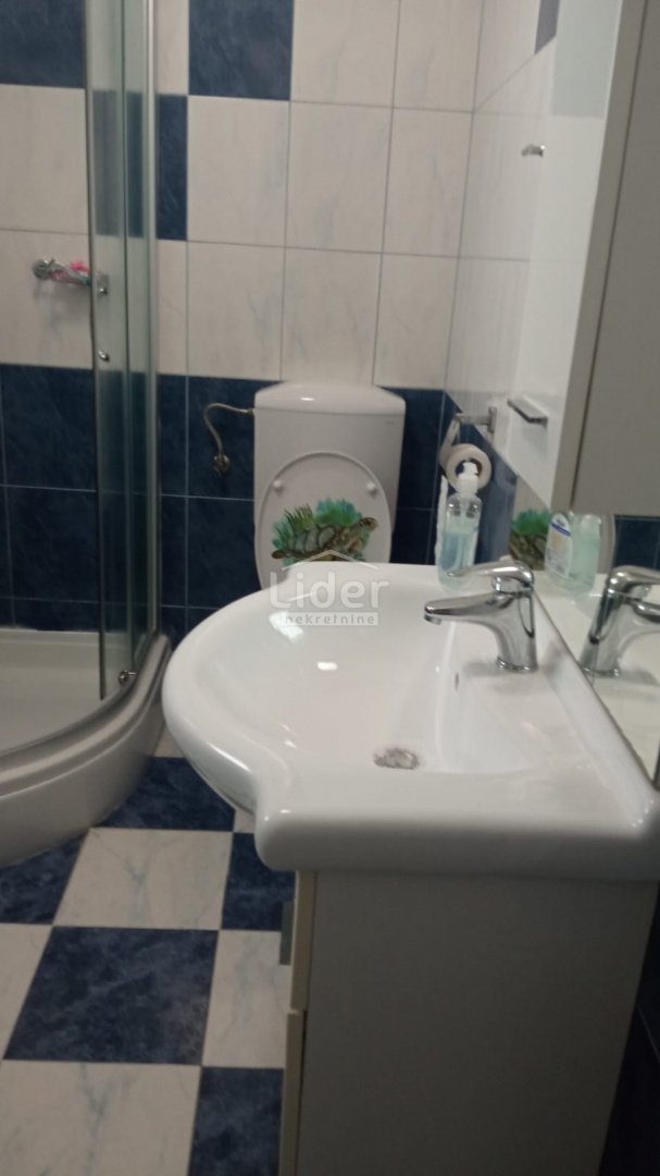 Hiša Zubovići, 185m2