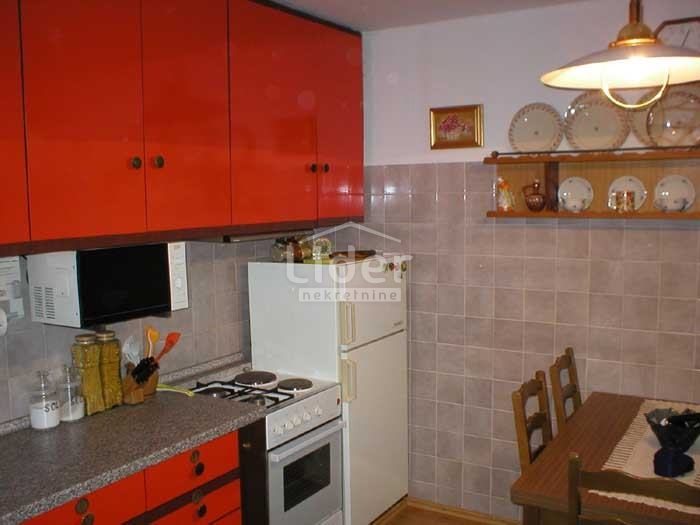 Hiša Omišalj, 90m2