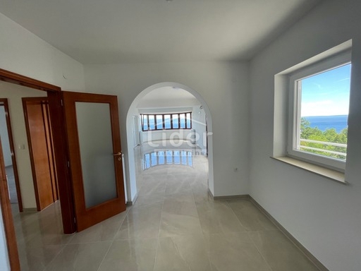 Stanovanje Opatija - Centar, 281m2