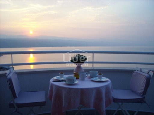 Stanovanje Opatija - Centar, 281m2