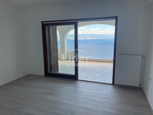 Stanovanje Opatija - Centar, 281m2