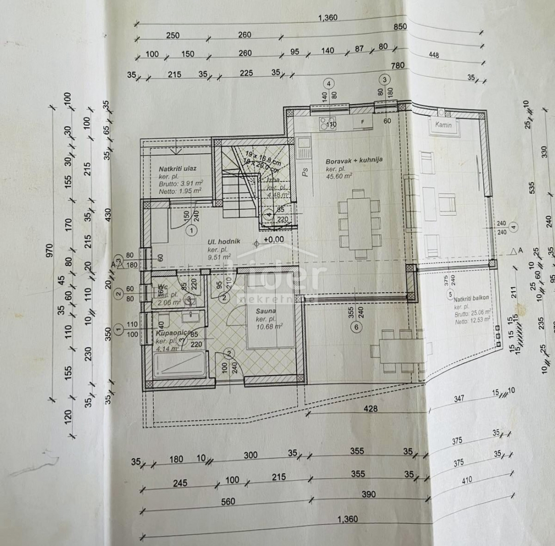 Hiša Kornić, 200m2