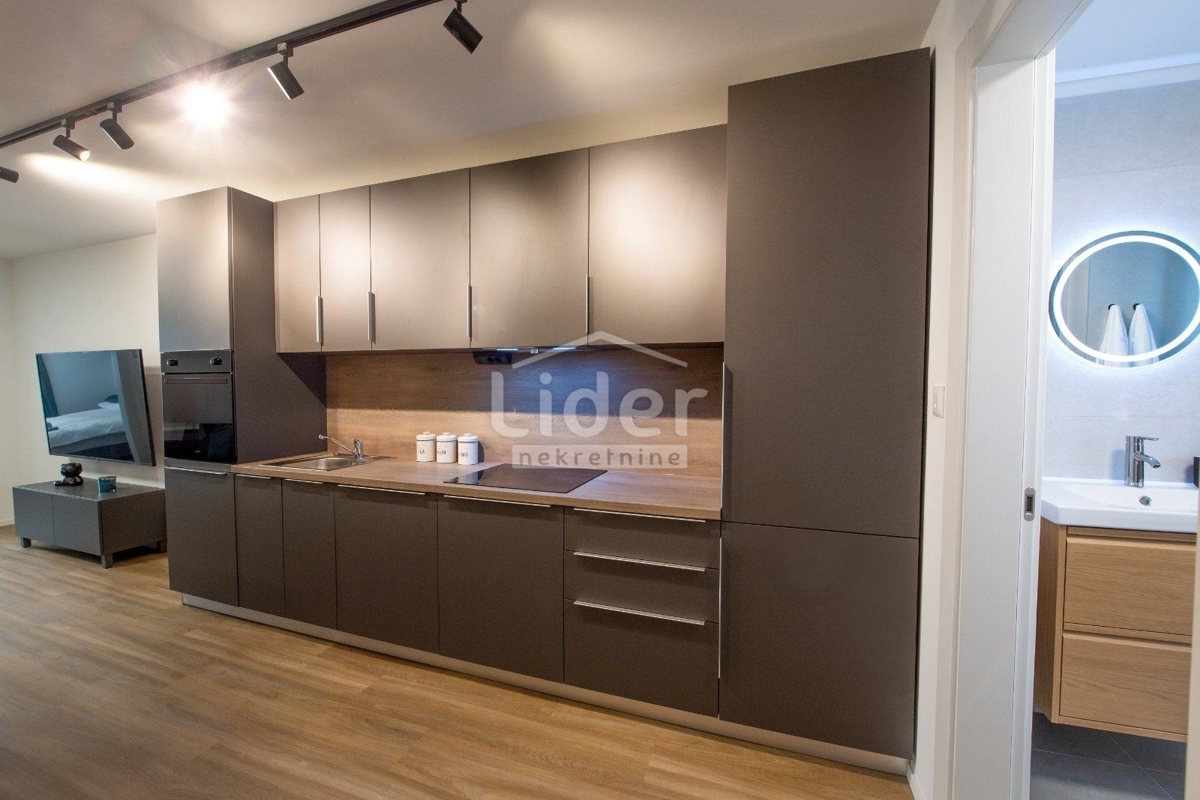 Stanovanje Centar, 94m2