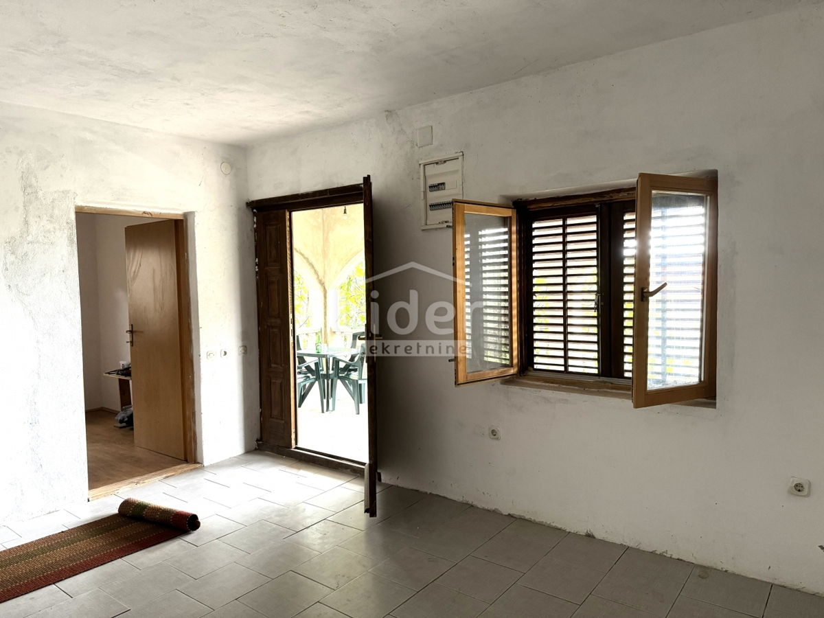 Hiša Kruševo, 259m2