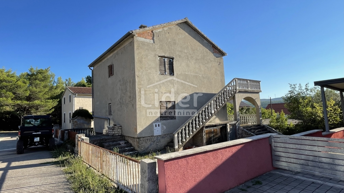 Hiša Kruševo, 259m2