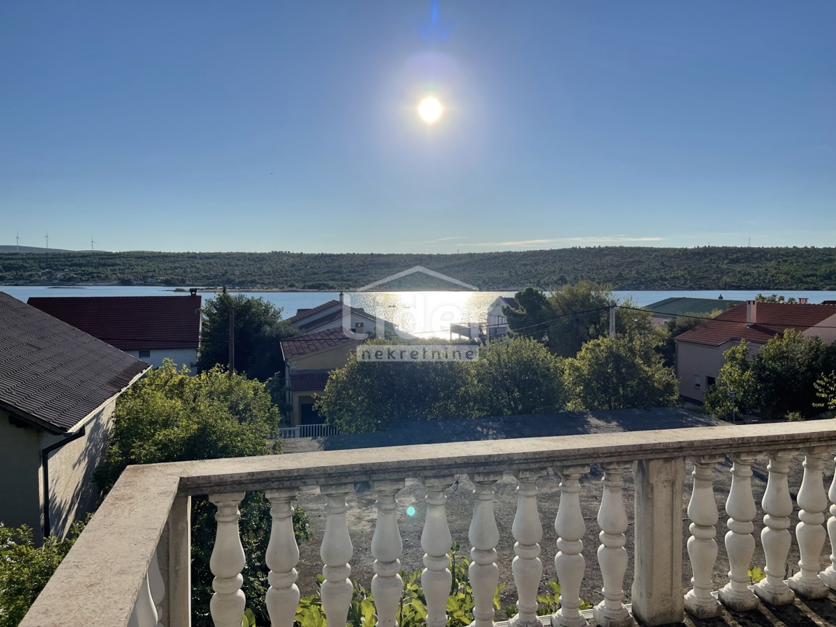 Hiša Kruševo, 259m2