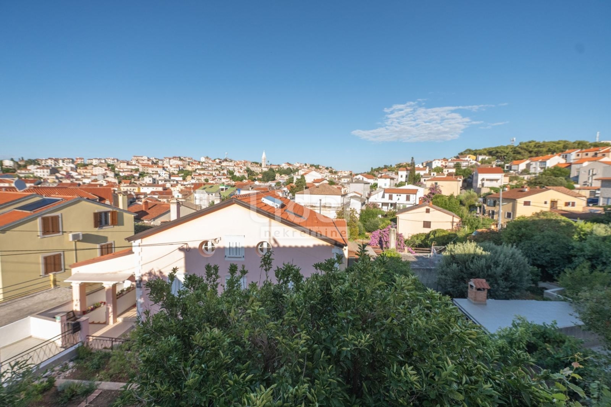 Stanovanje Mali Lošinj, 89m2