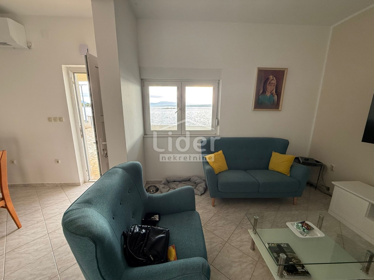 Hiša Posedarje, 192m2