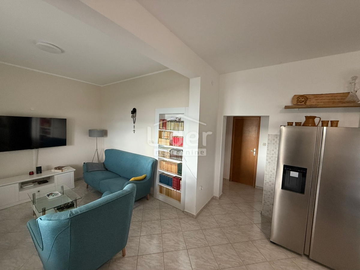 Hiša Posedarje, 192m2