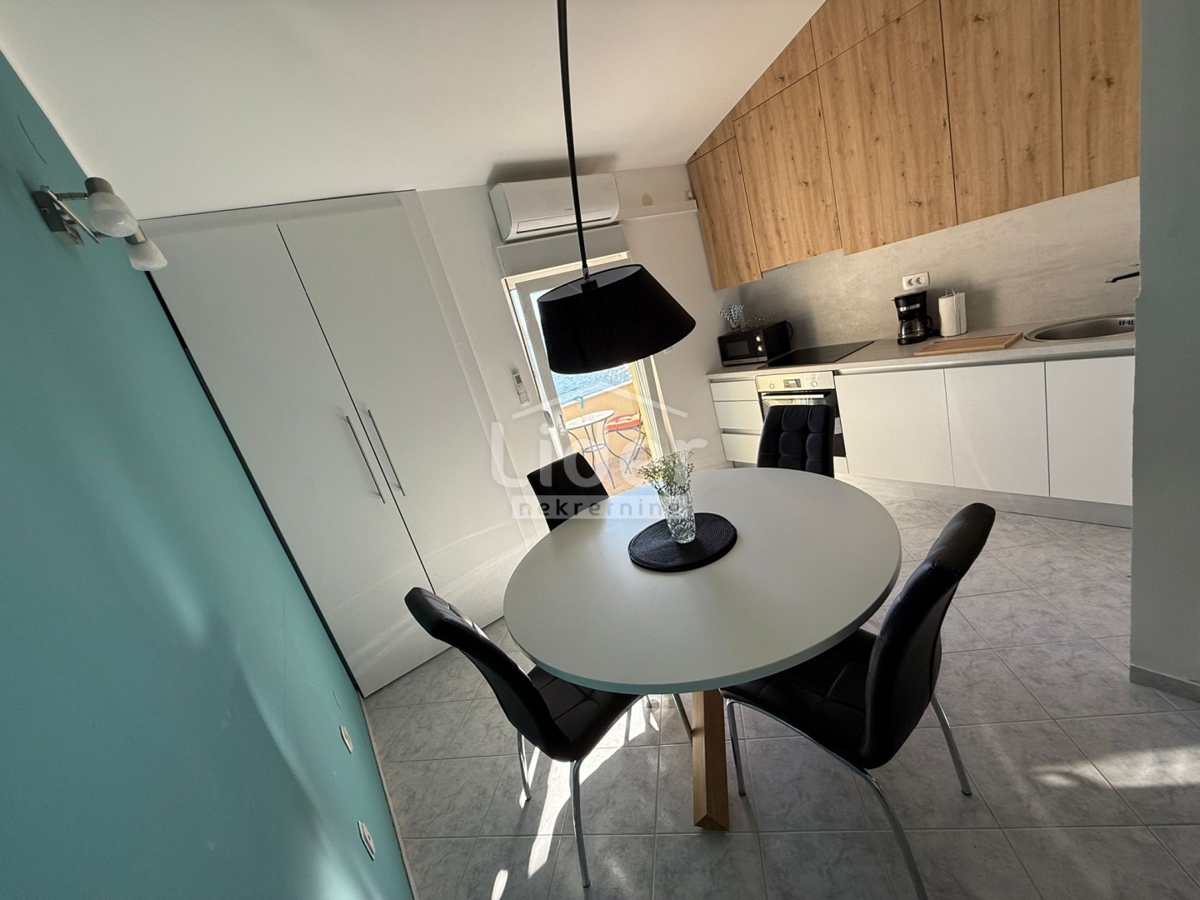 Hiša Posedarje, 192m2