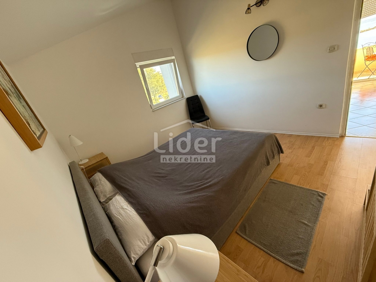 Hiša Posedarje, 192m2