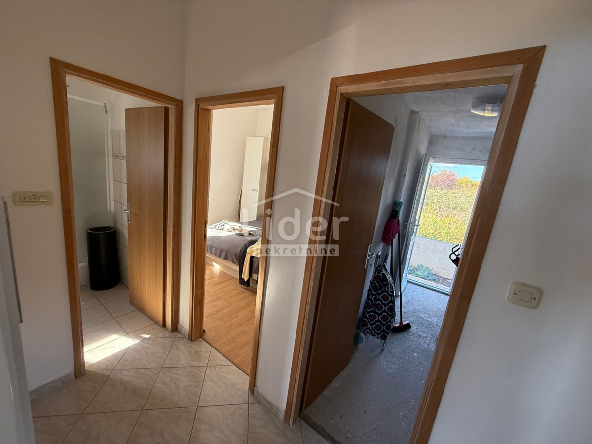 Hiša Posedarje, 192m2