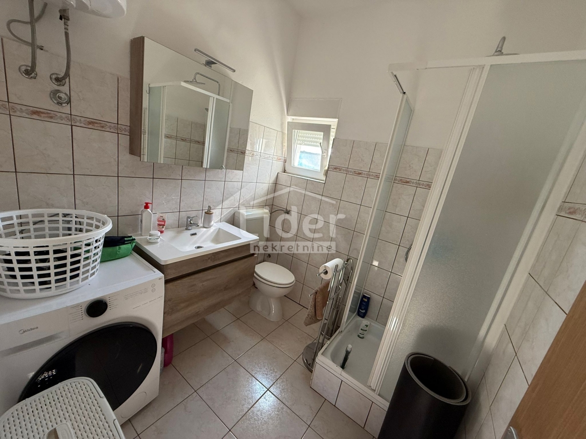 Hiša Posedarje, 192m2