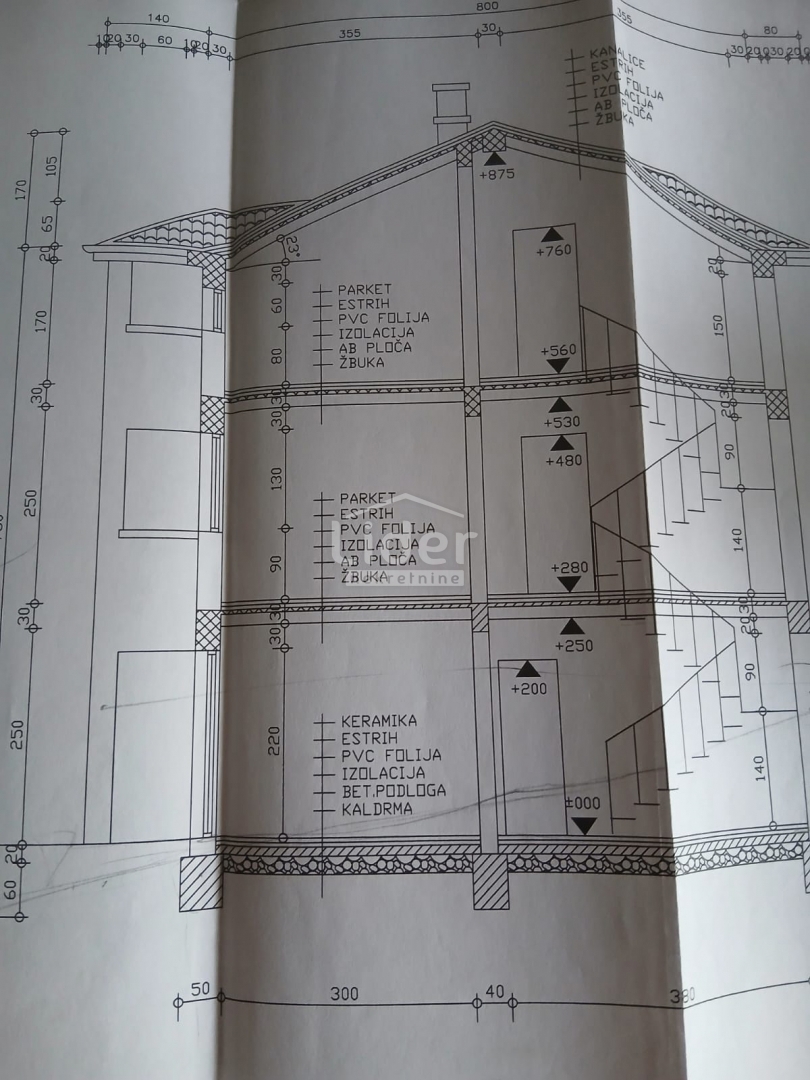 Hiša Mali Lošinj, 193m2