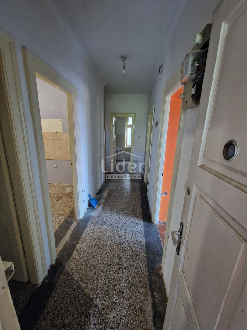 Stanovanje Bulevard, 85m2