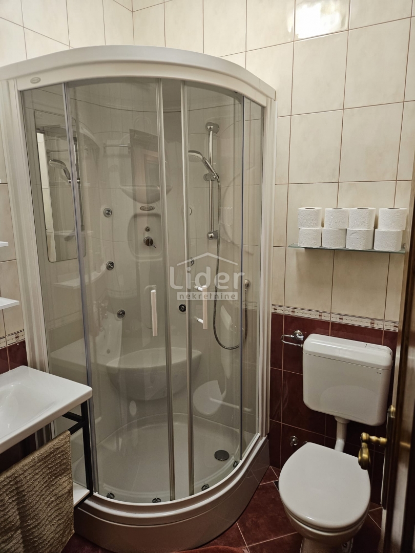 Hiša Crikvenica, 360m2