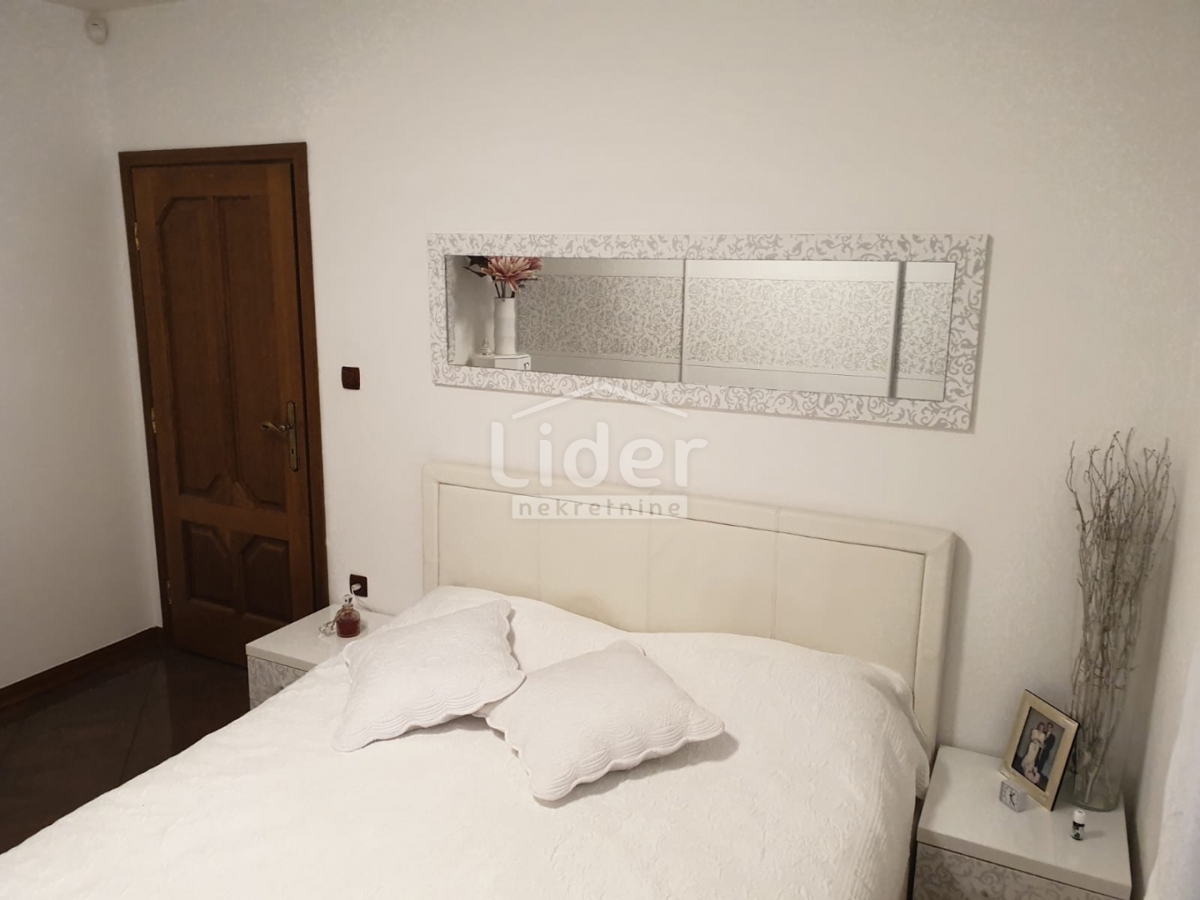 Hiša Crikvenica, 360m2