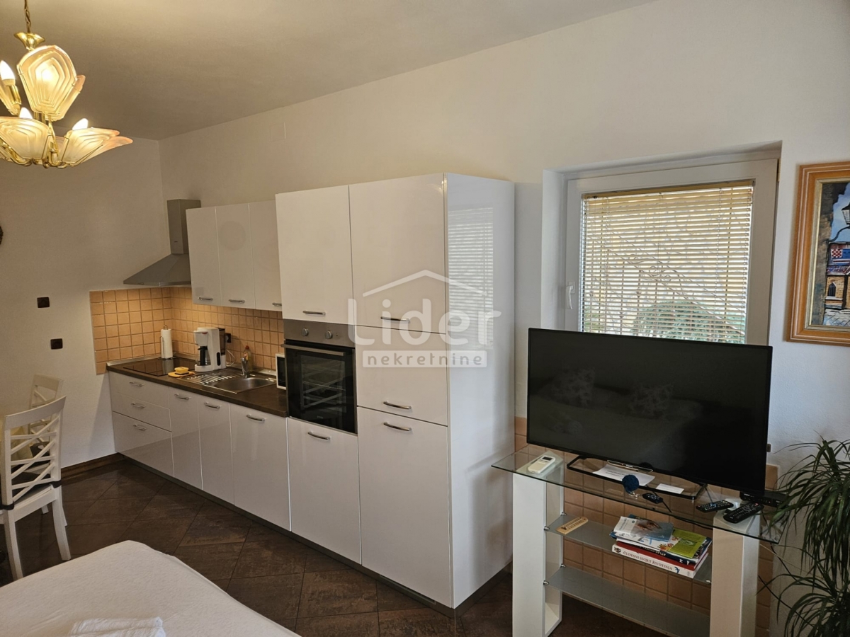 Hiša Crikvenica, 360m2