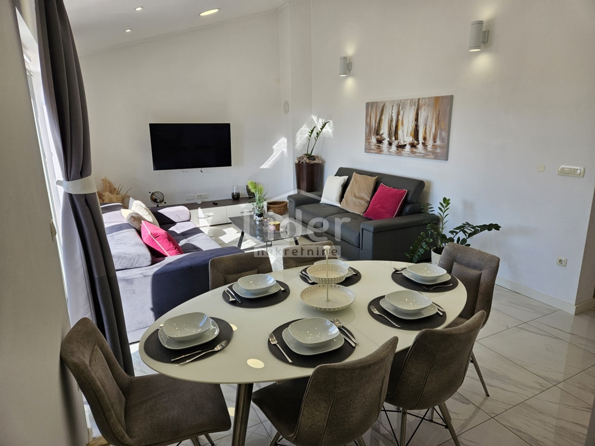 Hiša Crikvenica, 360m2