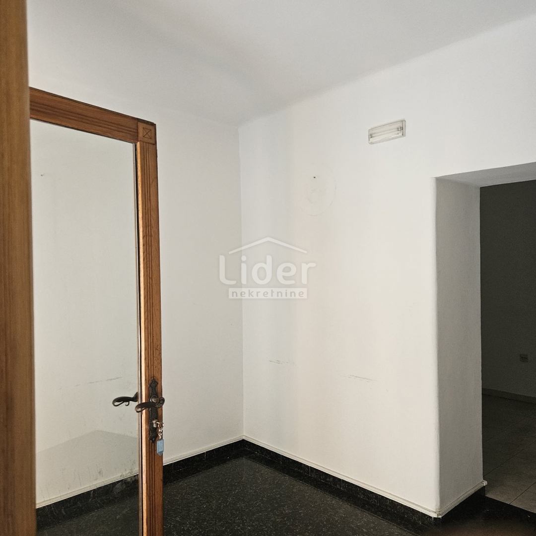 Poslovni prostor Centar, 15m2