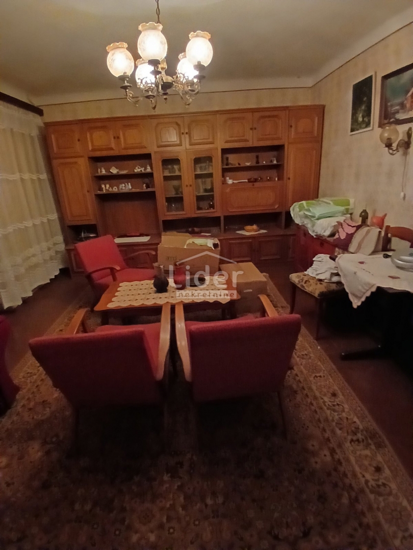 Hiša Rubeši, 220m2