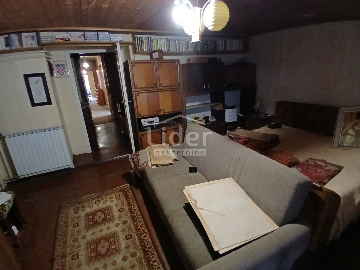 Hiša Rubeši, 220m2