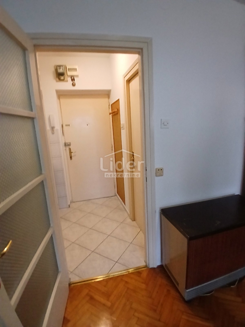 Stanovanje Pećine, 21m2