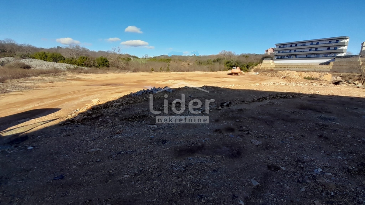 Zemljišče Krk, 32.562m2