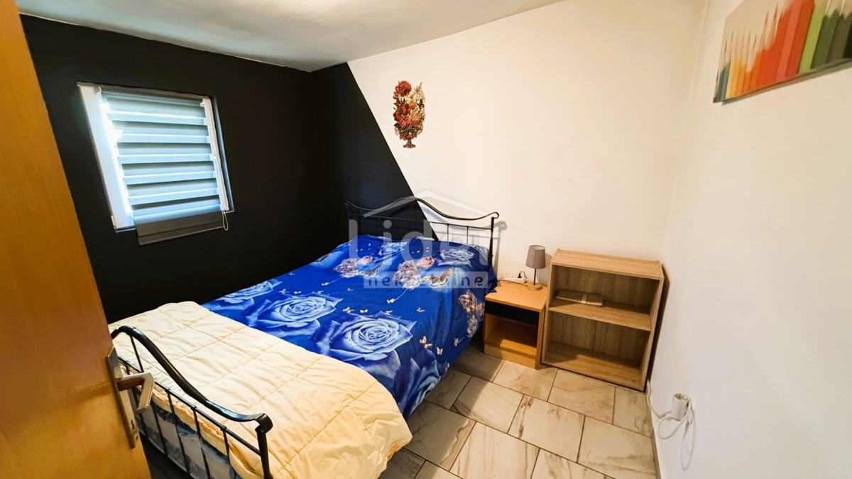 Hiša Donji Karin, Benkovac, 340m2