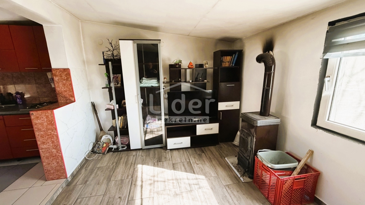 Hiša Donji Karin, Benkovac, 340m2