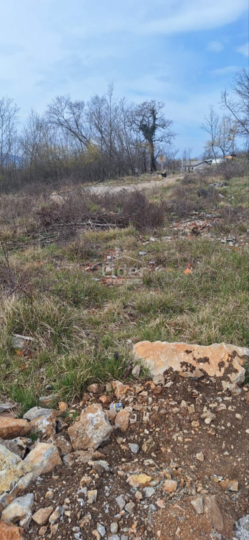 Zemljišče Breza, Klana, 657m2