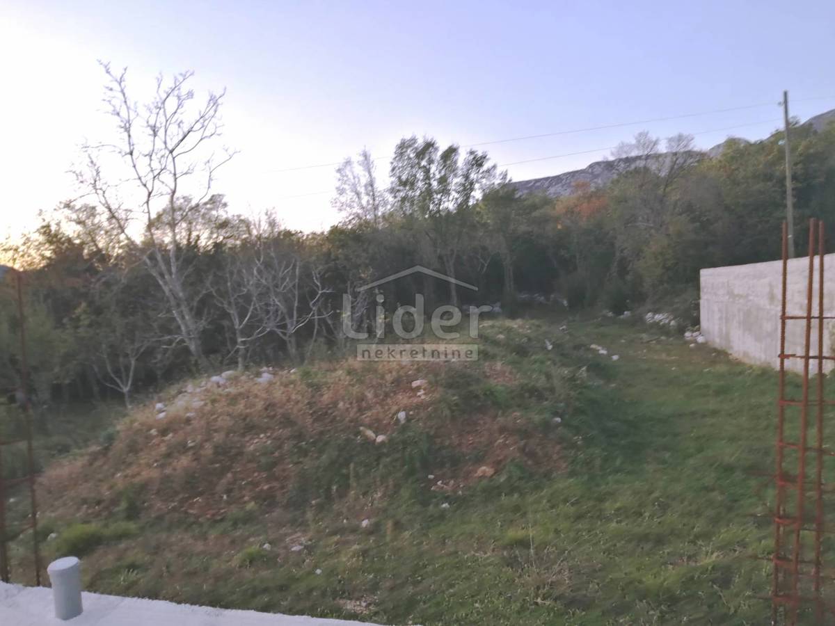 Zemljišče Grižane-Belgrad, 574m2