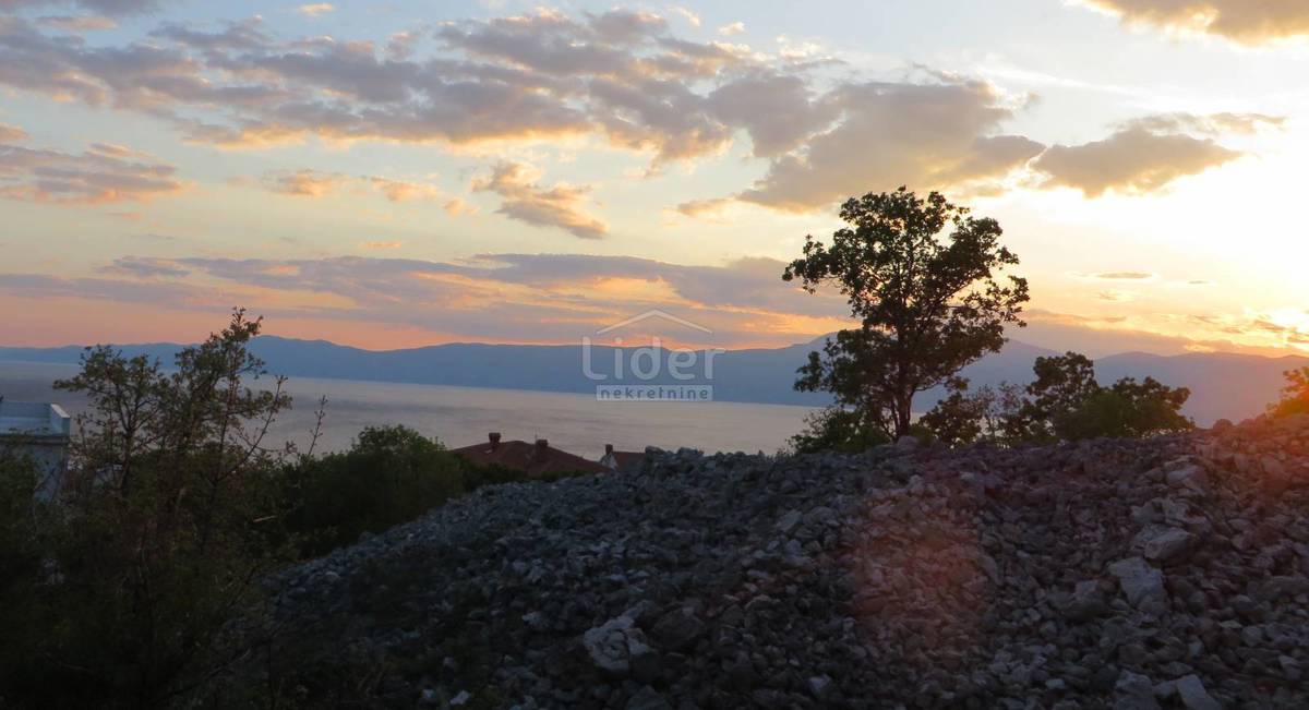 Zemljišče Doričići, 3215m2