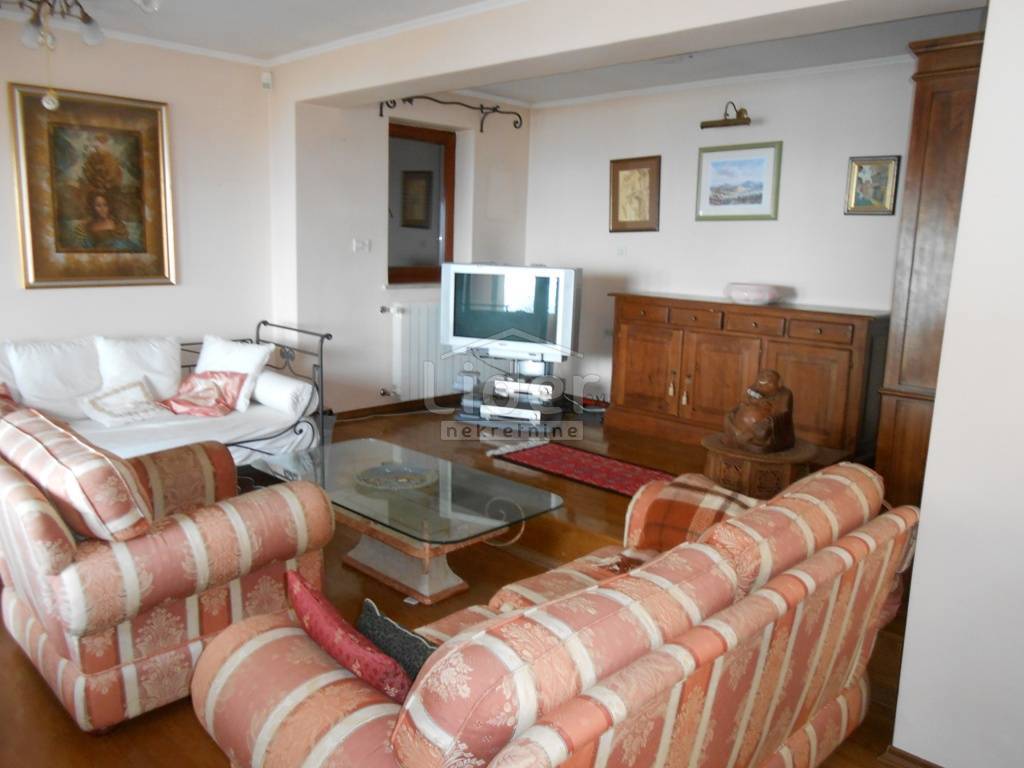 Hiša Veprinac, 250m2